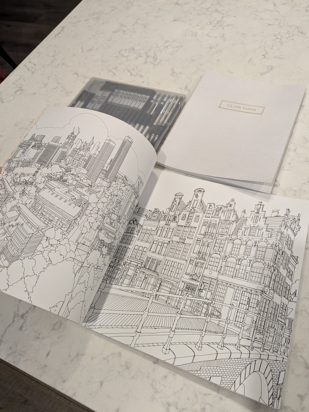 Drawing Kit And Coloring Books - Picture 7 of 15